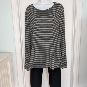 NWOT "Talbot's" Sweater" Size L